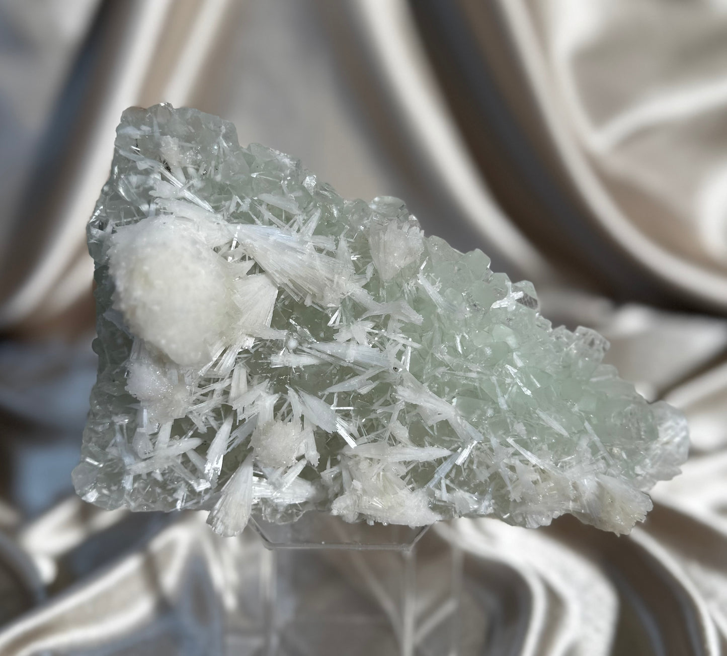 ‘Mint Fern’ Green Apophyllite with Scolecite E
