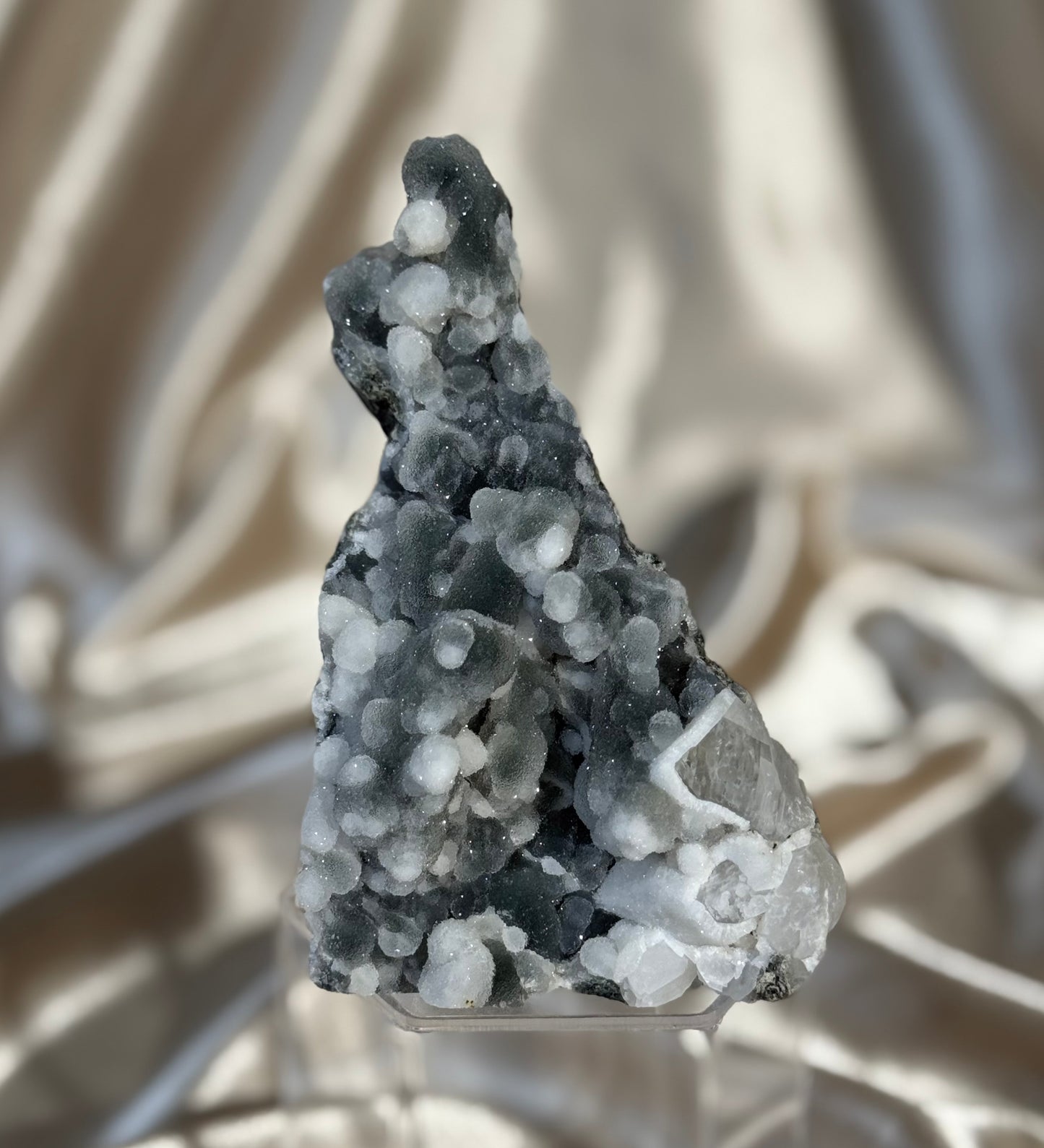 “Frosted pocket” Black Chalcedony A
