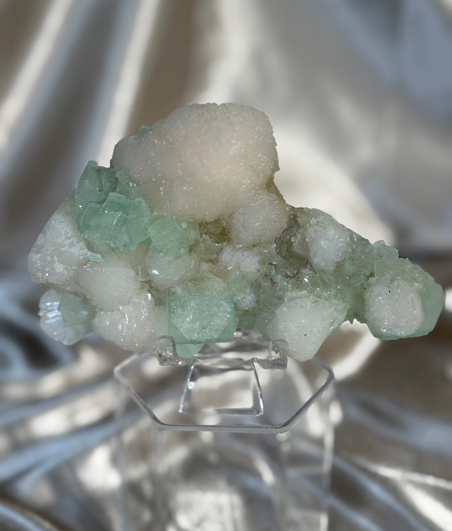 Green Apophyllite with Stilbite E
