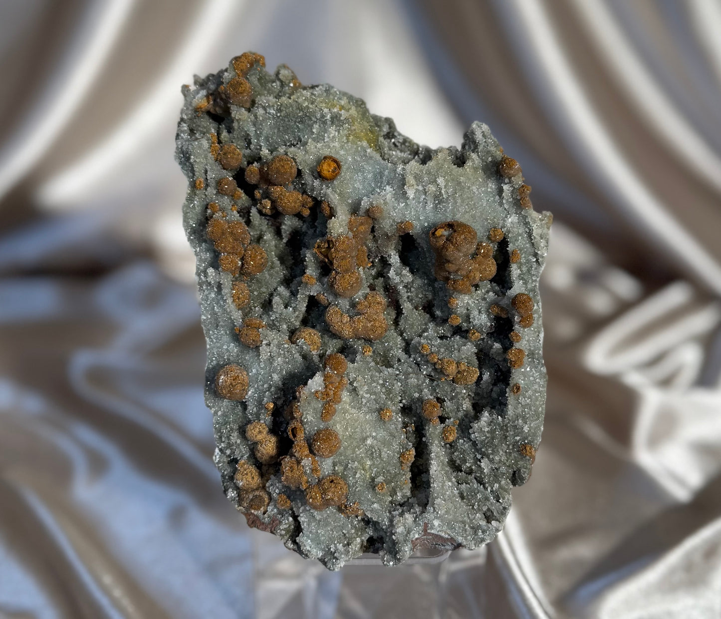 ‘Toadstool Pocket’ Gyrolite on Green Chalcedony C