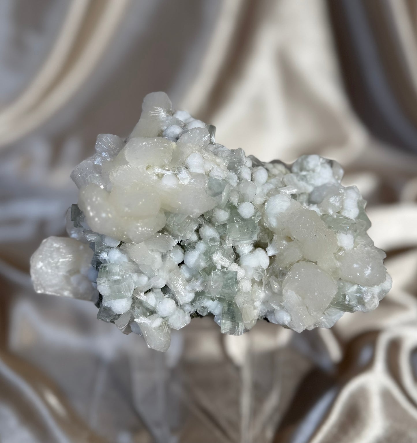 “Sage bloom” Apophyllite with Gryolite C