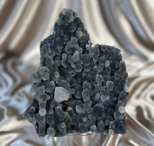 “Frosted pocket” Black Chalcedony M