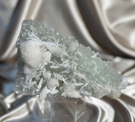 ‘Mint Fern’ Green Apophyllite with Scolecite E