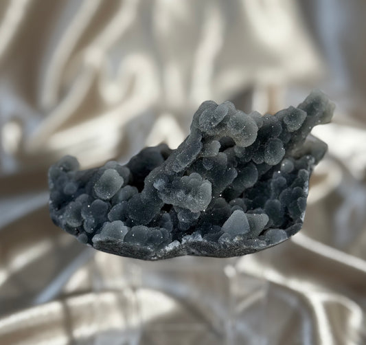“Frosted pocket” Black chalcedony C
