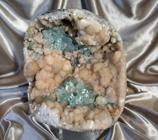 XL Flowered Green Apophyllite