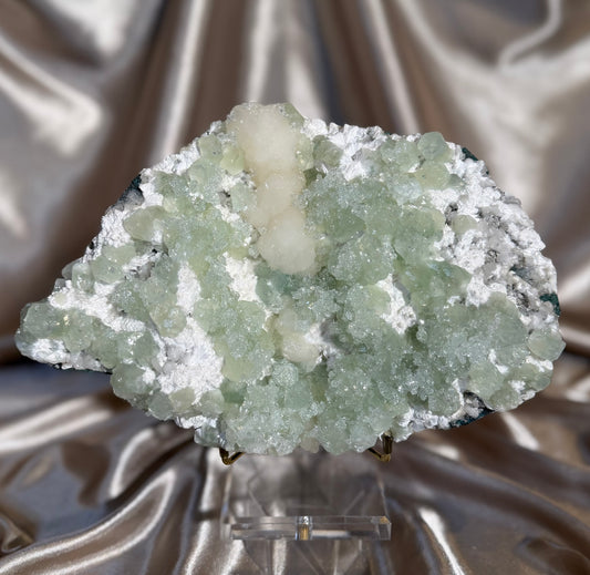 Green Apophyllite on Mordenite
