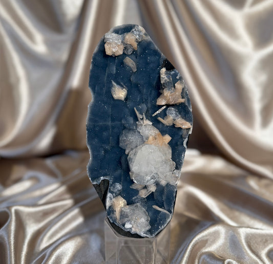 Apophyllite on Blue Chalcedony F