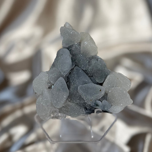 “Frosted pocket” Black chalcedony D