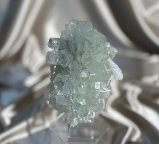 ‘Mint Fern’ Green Apophyllite with Scolecite G