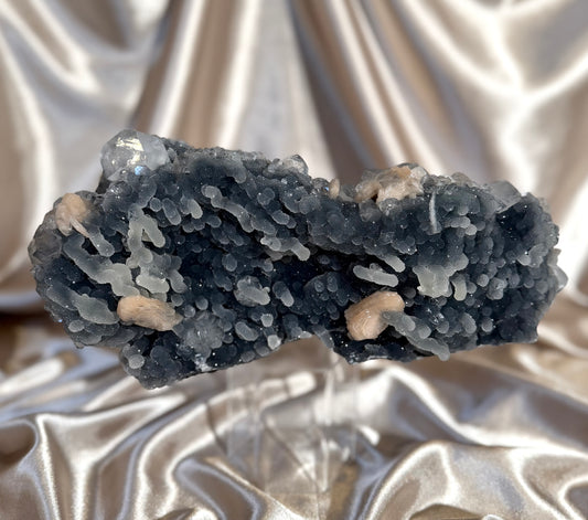 Apophyllite on Blue Chalcedony H